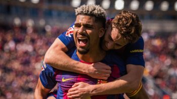 برشلونة يحتاج ماذا لحسم لقب الدوري الإسباني؟ الكلاسيكو يحدد بطل الليجا